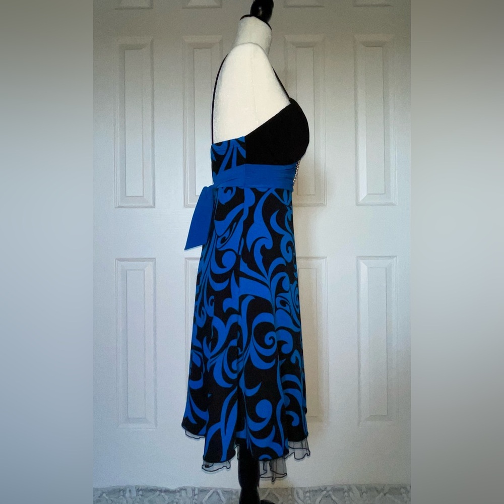 Oasis Prom/Grad/Cocktail Dress - Picture 3 of 9